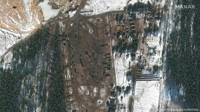 Images satellites du 22 février 2022 : près de la ville russe de Klintsy, à 300 kilomètres de Kiev.