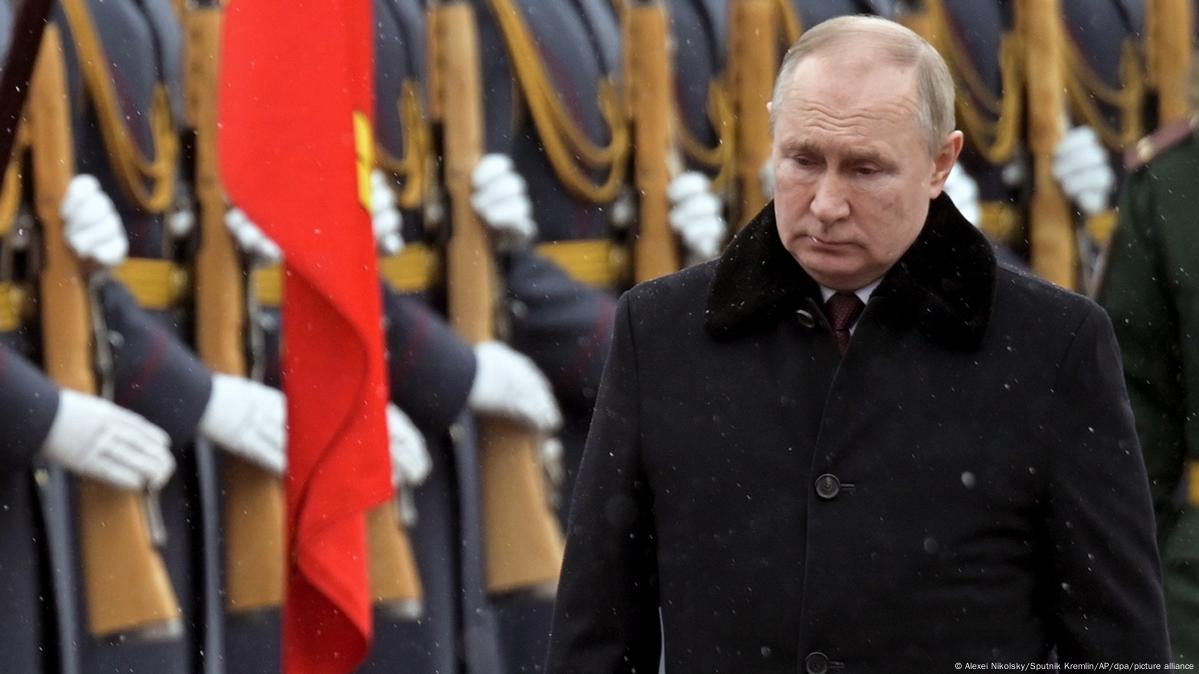 Путин привел ядерные силы ВС РФ в боевую готовность – DW – 27.02.2022