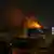 Ukraine-Konflikt | Rauch und Flammen steigen während des Beschusses in der Nähe von Kiew auf