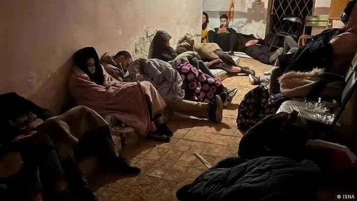  دانشجویان ایرانی در پناهگاهی در اوکراین