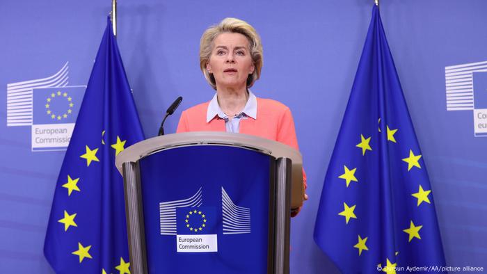 EU I Ursula von der Leyen verkündet Sanktionen gegen Russland