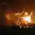 Incêndio em um depósito de petróleo em Vasylkiv, perto de Kiev