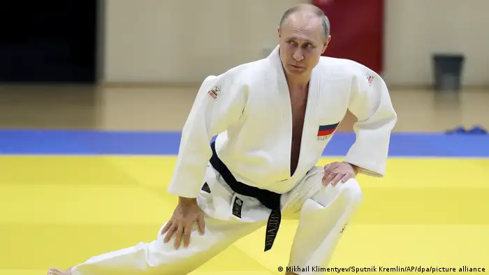 Russland Putin beim Judo-Training in Sotchi