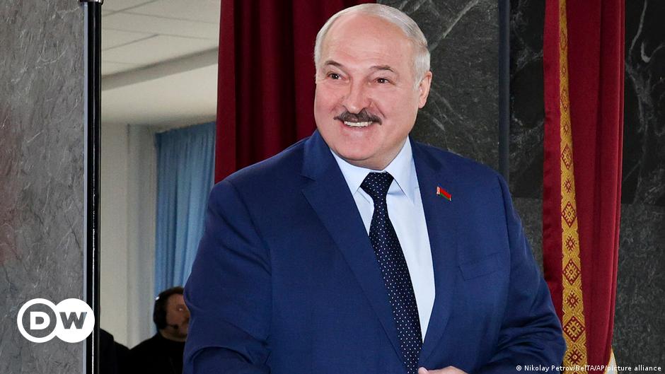 Lukashenka to stay in power in Belarus after referendum |  The most important political events in Belarus: assessments, forecasts, comments |  DW