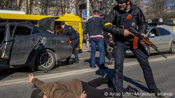 Inspection of a suspicious car, Kyiv, February 28