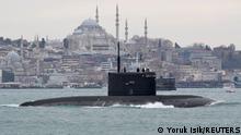 FILE PHOTO: Russian Navy's diesel-electric submarine Rostov-on-Don sails in the Bosphorus, on its way to the Black Sea, in Istanbul, Turkey February 13, 2022. REUTERS/Yoruk Isik/File Photo
