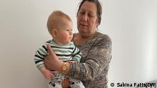 Großmutter namens Irina, die mit ihrem kleinen Enkel aus der Ukraine nach Rumänien geflohen ist
ACHTUNG darf nur für die Reportage von Sabina Fatis über das Schicksal dieser Familie verwendet werden