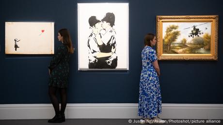 UK, London | Bansky Bilder bei der Sotheby's Auktion