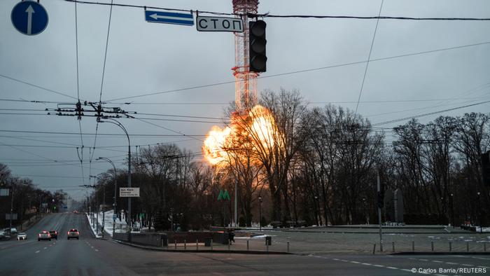 Ukraine Kiew | Explosion am Fernsehturm