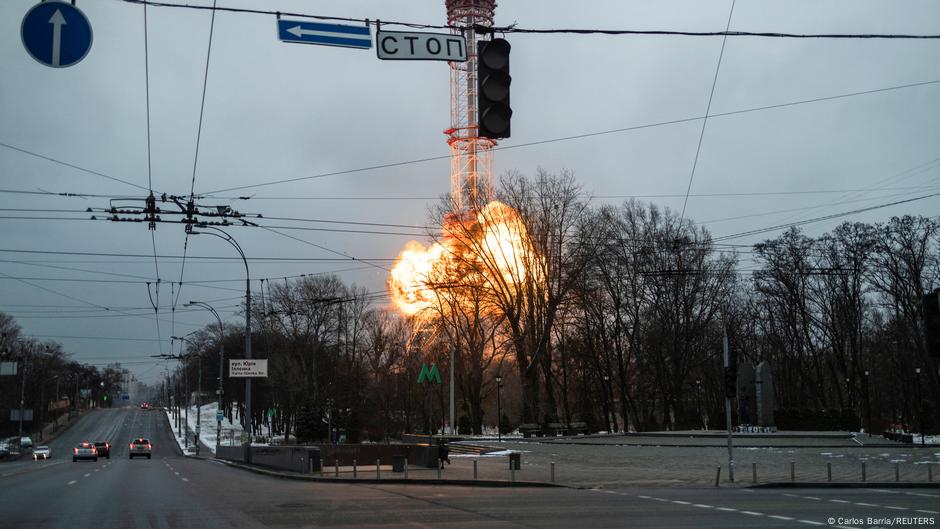 Ukraine Kiew | Explosion am Fernsehturm