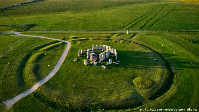 Según el nuevo estudio, Stonehenge puede provenir de la influencia de una de estas otras culturas. 