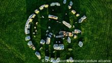 Stonehenge is prehistoric monument on Salisbury Plain in Wiltshire, England, two miles west of Amesbury, Archaeologists believe that Stonehenge was constructed from 3000 BC to 2000 BC., Credit:CPUK / Avalon