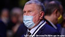 04.06.2021
ST PETERSBURG, RUSSIA - JUNE 4, 2021: Rosneft Board Chairman Igor Sechin attends the plenary session of the 24th St Petersburg International Economic Forum SPIEF 2021 at the ExpoForum Convention and Exhibition Center. Vladimir Smirnov/TASS Host Photo Agency PUBLICATIONxINxGERxAUTxONLY TS10367D