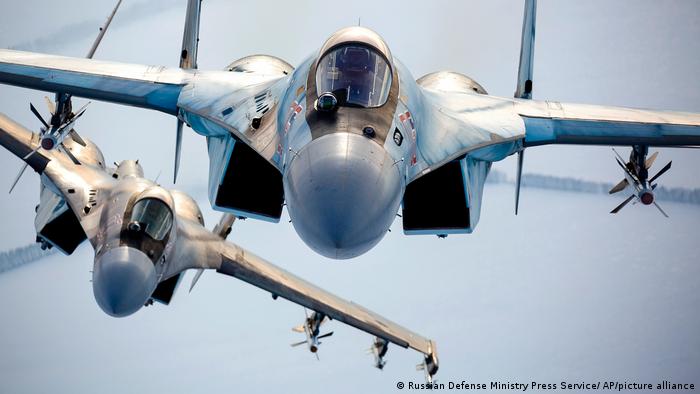 Qué pasó con la Fuerza Aérea de Rusia? El bajo perfil del vasto poder aéreo ruso desconcierta a expertos occidentales | El Mundo | DW | 03.03.2022