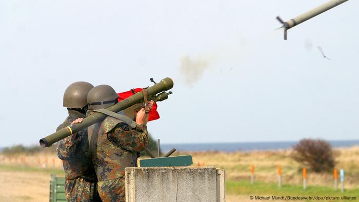 Deutschland liefert Flugabwehrraketen an die Ukraine - Strela Rakete