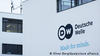 DW