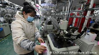 Εργοστάσιο υφαντουργίας στην πόλη Φουνάν της Κίνας