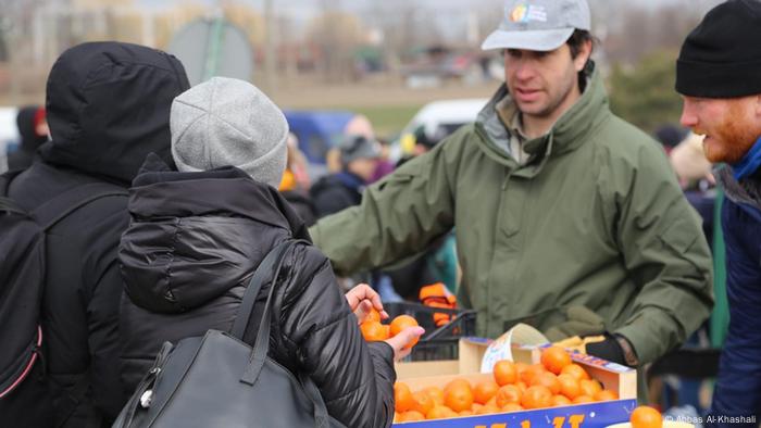 Voluntarios en la frontera entre Polonia y Ucrania. 