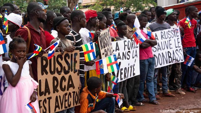 A pro-Russia demo in Bangui on Sunday with placards
