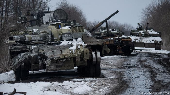 Разбитая российская военная техника в районе города Сумы