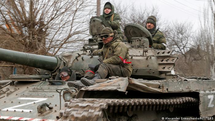 Qué significa la letra "Z" escrita en tanques rusos y por qué se ha convertido en apoyo a la | El Mundo | DW | 08.03.2022