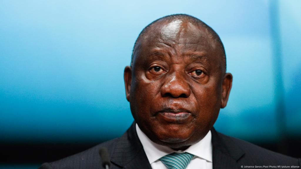 South Africa: A president versus his people | Africa | DW | 04.05.2022
