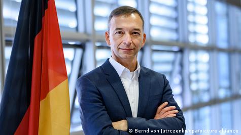 FDP Meclis Grubu'nun iş piyasası politikalarından sorumlu sözcüsü Pascal Kober 