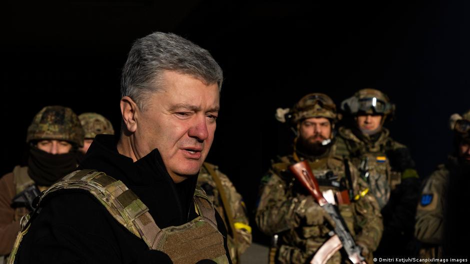 Ukraine Krieg l Ehemaliger Präsident Poroschenko trifft Freiwillige in Kiew