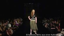 Dokumentation Maddy – Das Supermodel Sendedatum: 24. März 2022
Supermodel mit Downsyndrom
Madeline Stuart ist das weltweit erste Supermodel mit Down-Syndrom - mit großem Erfolg. Sie lief auf den Laufstegen der angesagtesten Fashion Weeks, hat über 350.000 Follower auf Instagram und war auf den Titelseiten internationaler Modemagazine.
Rechte: Verwendung nur im Zusammenhang mit dieser Dokumentation