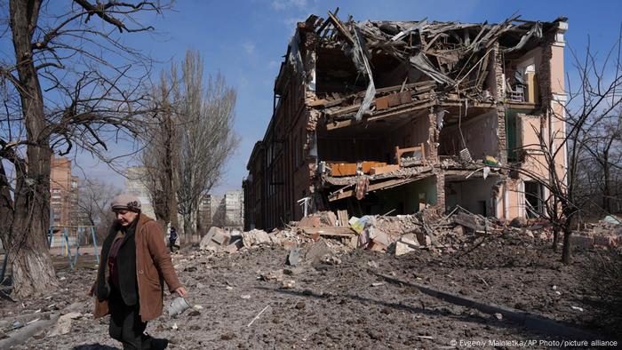 Ukraine Mariupol | Zerstörung nach Angriffen