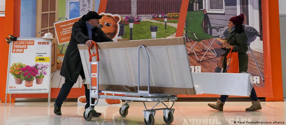 Russland | Obi Baumarkt Filiale