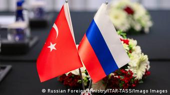 Σημαίες Τουρκίας και Ρωσίας