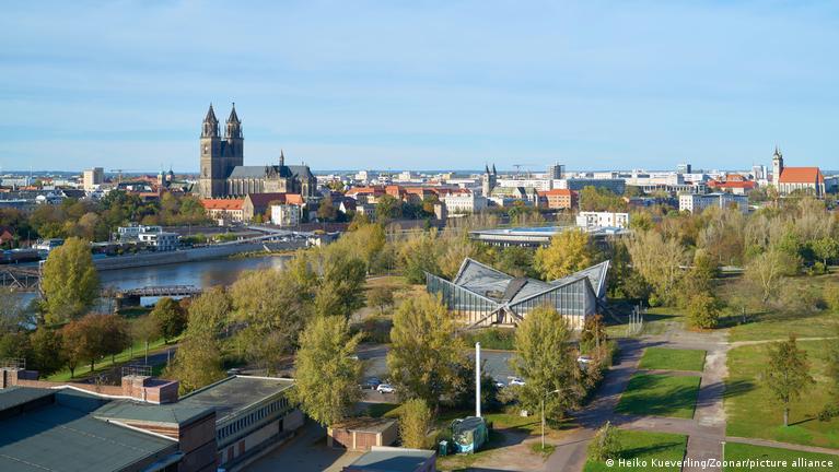 sachsen-anhalt-chemie-experimente-und-eine-starke-afd