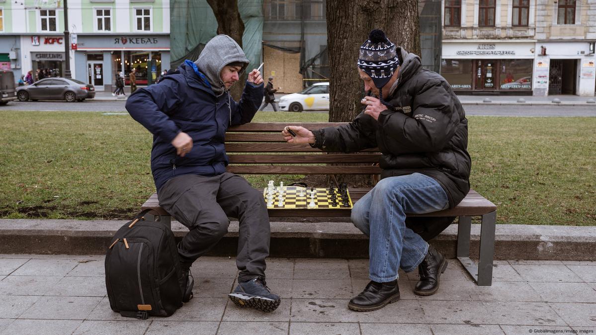 Odessa, Ukraine. 31st Mar, 2022. People play chess at the city