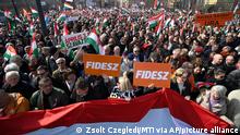 Ungaria: Domnește un război civil rece