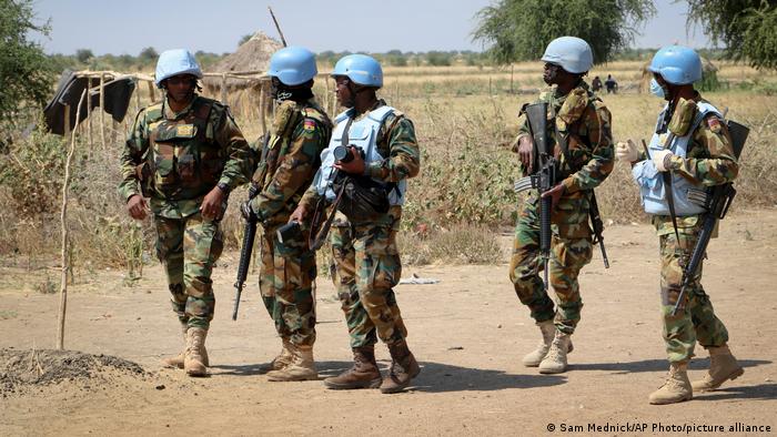 UN-Friedenstruppen im Ort Nhialdiu im Südsudan (07.12.2018)
