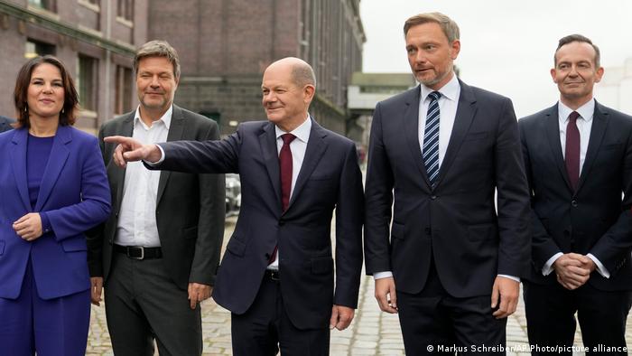 Koalitionsgespräche zwischen SPD, Grünen und FDP in Berlin