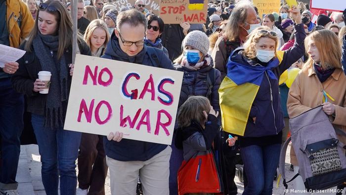 Schweiz Demonstrationen gegen den Ukraine-Krieg