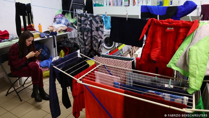 Anastasia from Severodonetsk near Luhansk does laundry in Rzeszow, Poland