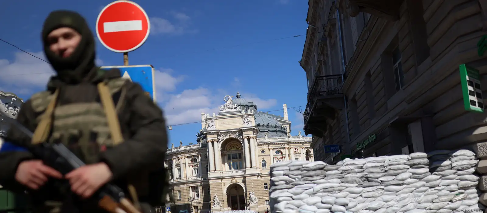 Мэр Одессы: Нет равенства между русским и советским солдатом – DW –  06.05.2022