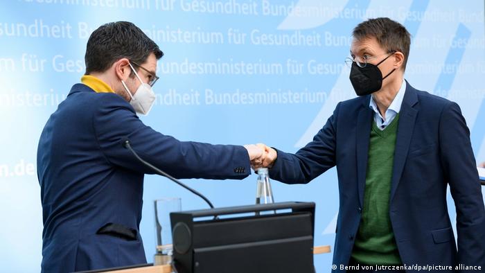 Ministar pravosuđa Marco Buschmann (FDP) i ministar zdravstva Karl Lauterbach (SPD) 