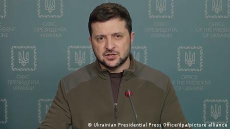 Украинският президент обяви че незабавните преговори са единственият шанс за