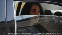 Berlusconi celebra una boda simbólica con su novia, medio siglo más joven