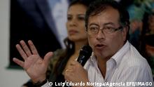Colombian Presidential candidate Gustavo Petro speaks during an event in Medellin, Colombia, on 13 June 2018. On 17 June will be held the Colombian Presidential elecctions between the candidate Ivan Duque of the Centro Democrativo, and Gustavo Petro of Colombia Humana. Colombian Presidential candidate Gustavo Petro visits Medellín !ACHTUNG: NUR REDAKTIONELLE NUTZUNG! PUBLICATIONxINxGERxSUIxAUTxONLY Copyright: xLuisxEduardoxNoriegaxA.x MED701 20180613-636645244112906027 
