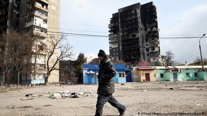 Ukraine I Zerstörung in Mariupol
