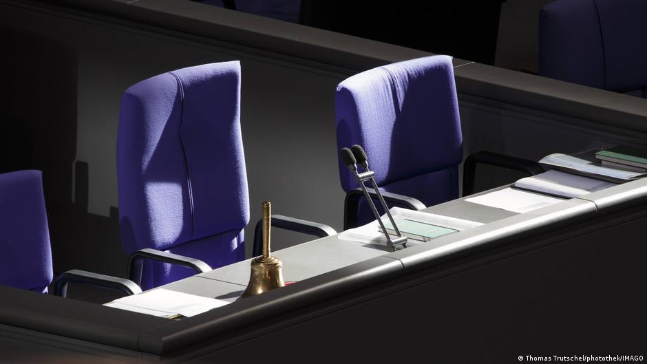 Warum-Frauen-sich-aus-dem-ffentlichen-Raum-zur-ckziehen