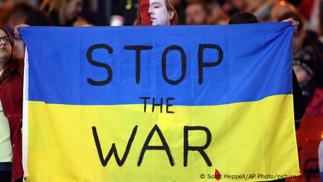 Deutsche Welle: Θα αποτελούσε διέξοδο η ουδετερότητα για την Ουκρανία;