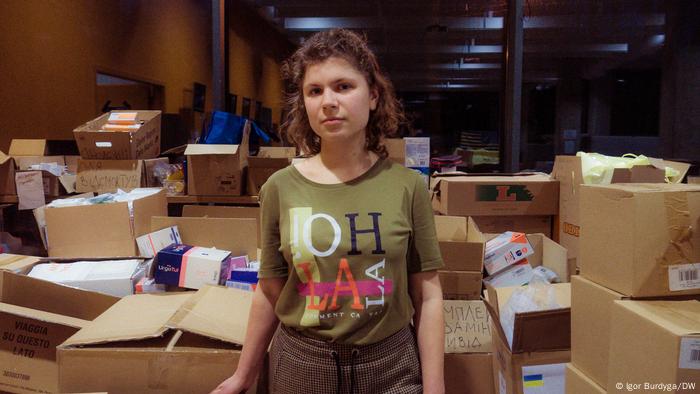 Sofia Kachan - Studentin und junge freiwillige Helferin für ukrainische Flüchtlinge in Lwiw in der Ukraine