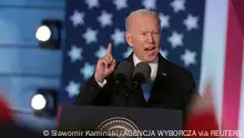 U.S. President Joe Biden speaks during an event at the Royal Castle, amid Russia's invasion of Ukraine, in Warsaw, Poland March 26, 2022. Slawomir Kaminski /Agencja Wyborcza.pl via REUTERS ATTENTION EDITORS - THIS IMAGE WAS PROVIDED BY A THIRD PARTY. POLAND OUT. NO COMMERCIAL OR EDITORIAL SALES IN POLAND.
