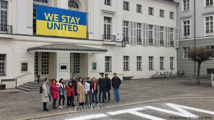 Deutsches Theater in Berlin - Solidarität mit der Ukraine